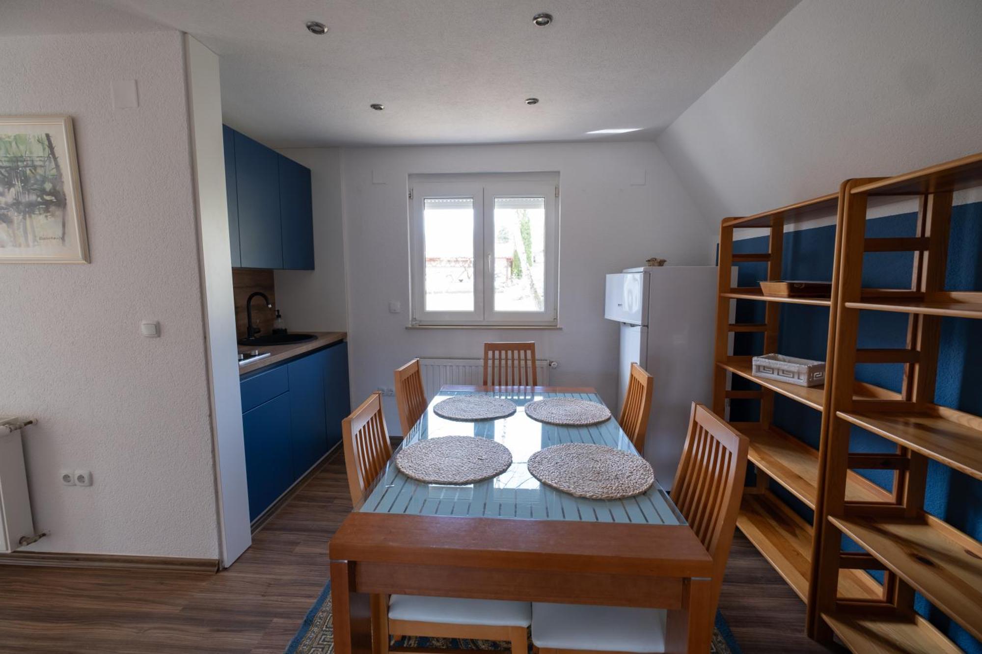 Holiday home Mak *